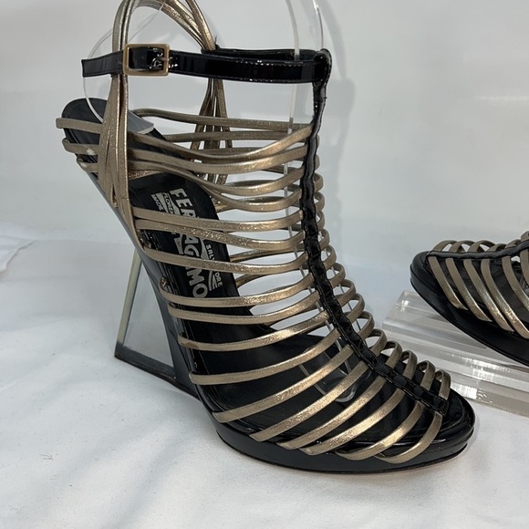 Salvatore Ferragamo Sz 9 Cage Strap Lucite High Heel Wedge Sandals Shoes - Picture 4 of 16